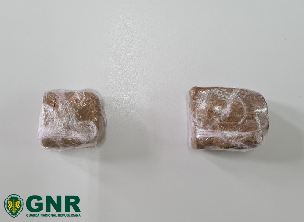  Apanhado com 87 doses de haxixe em Cinfães - Jornal do Centro