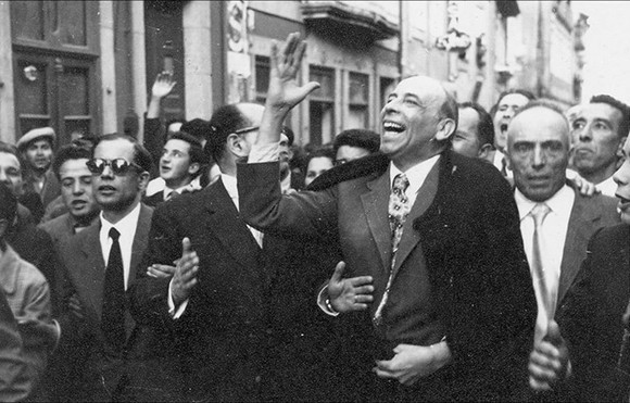  Fotografias da campanha de Humberto Delgado escondidas durante 50 anos descobertas em Lamego - Jornal do Centro