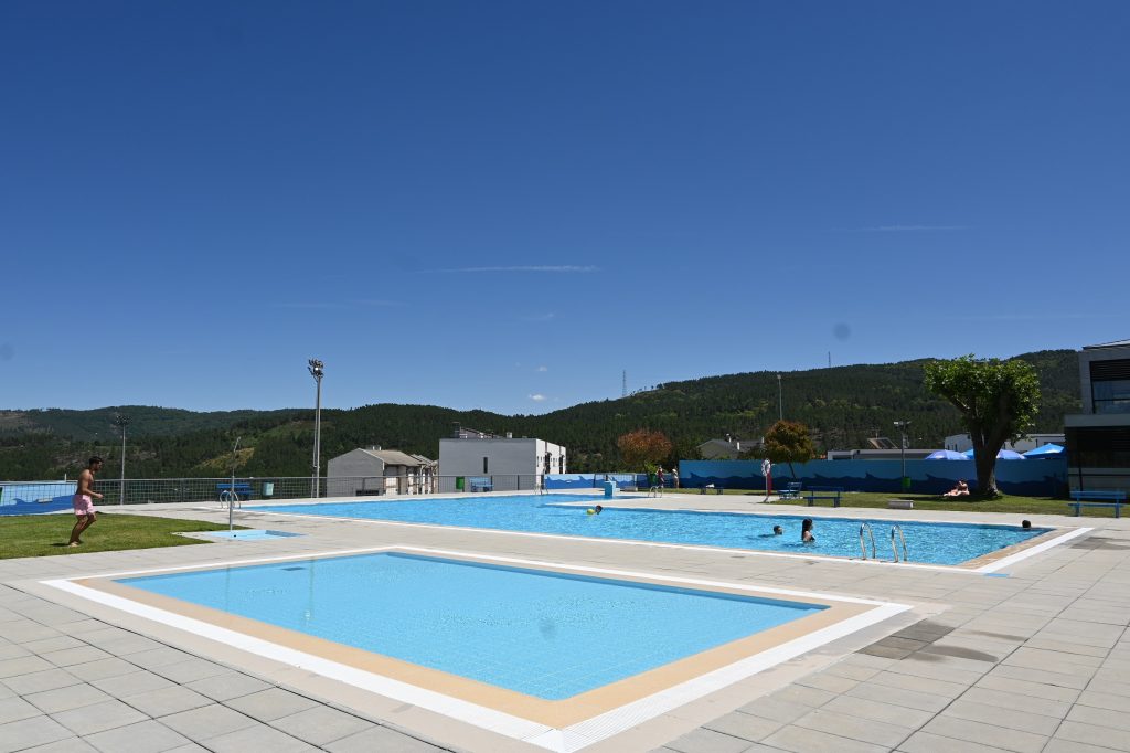  Piscinas municipais de Tarouca abertas ao público - Jornal do Centro