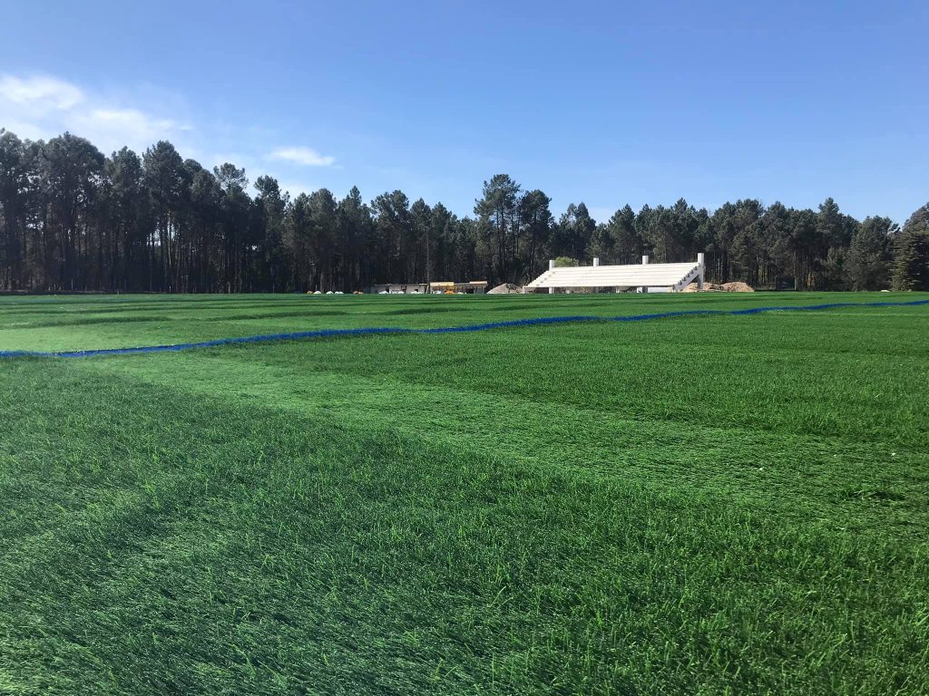  Leões da Beira assinalam o 51º aniversário com visita ao novo estádio - Jornal do Centro