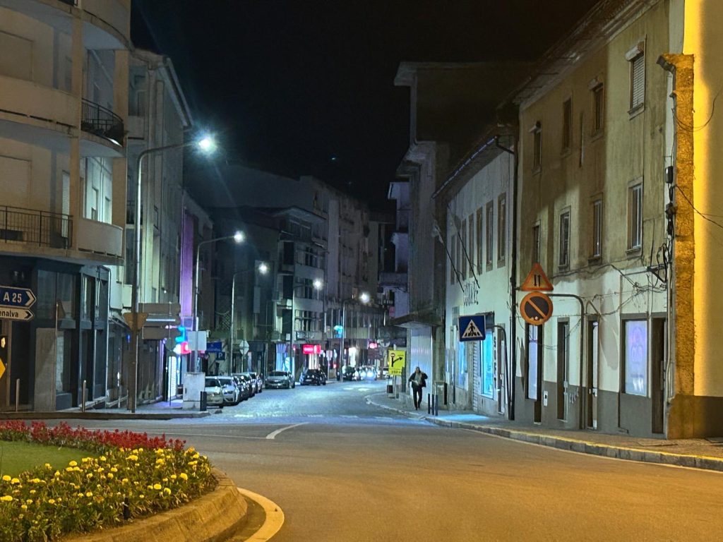  Cerca de 1400 lâmpadas LED vão ser instaladas em Mangualde - Jornal do Centro