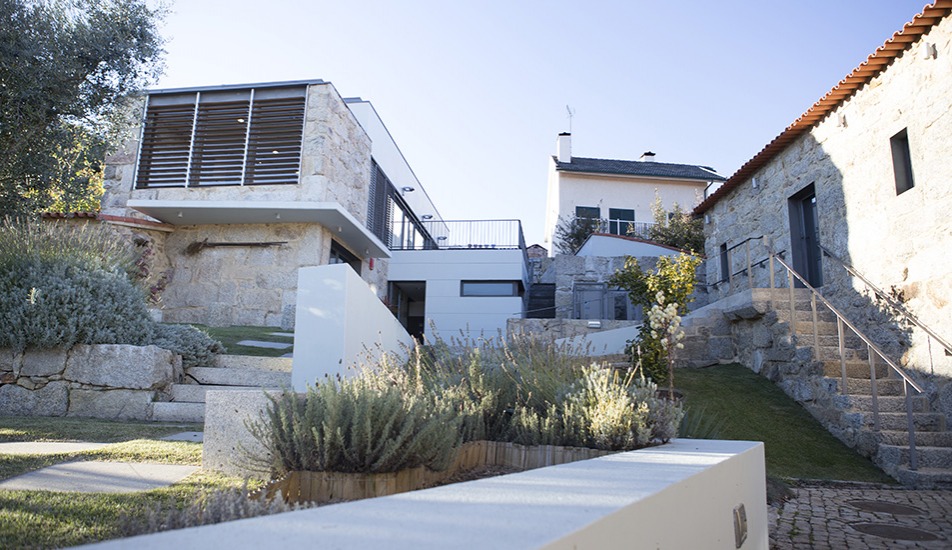  Viseu: Museu do Linho inaugura exposição artesanal “Ligações com Alma”