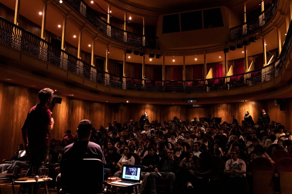  Curta “Ice Merchants”, de João Gonzalez, vence Festival Vistacurta - Jornal do Centro