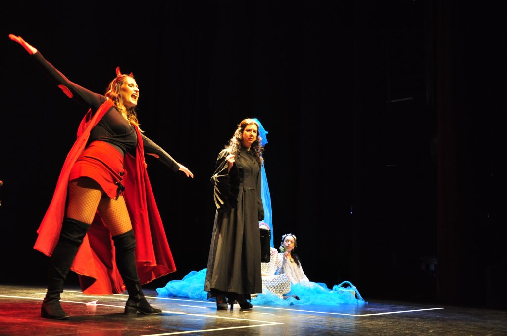  Gil Vicente no teatro de Lamego - Jornal do Centro