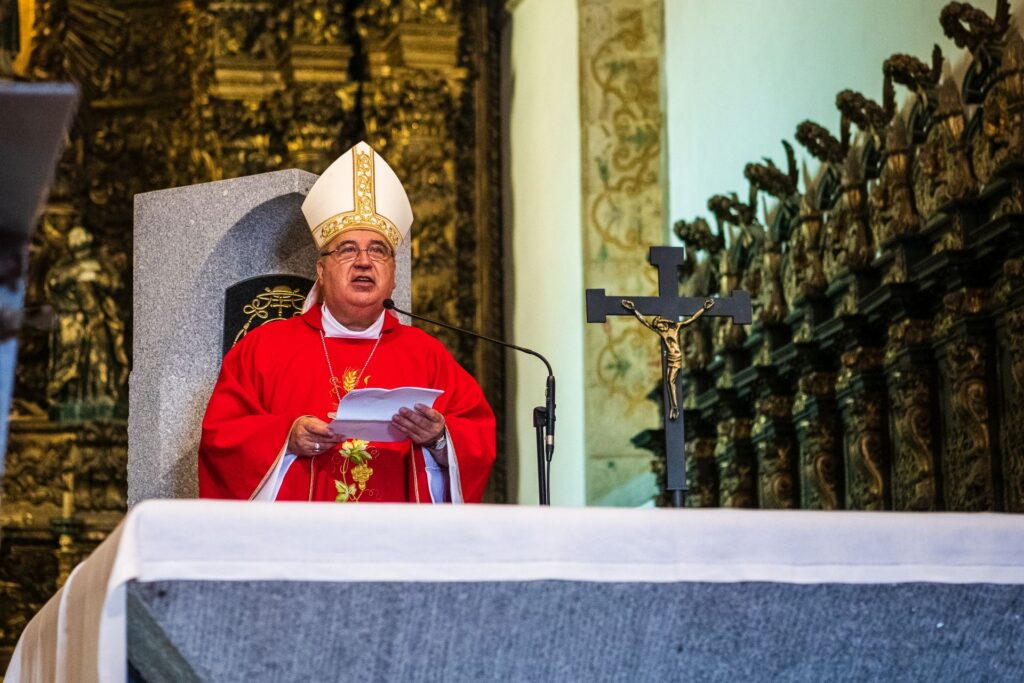  Bispo de Viseu condena abusos sexuais na Igreja Católica