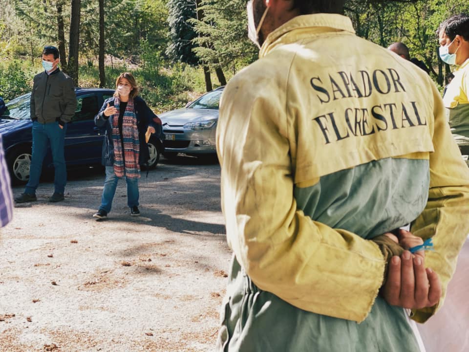  Catarina Martins em plenário com Sapadores Florestais em Viseu - Jornal do Centro