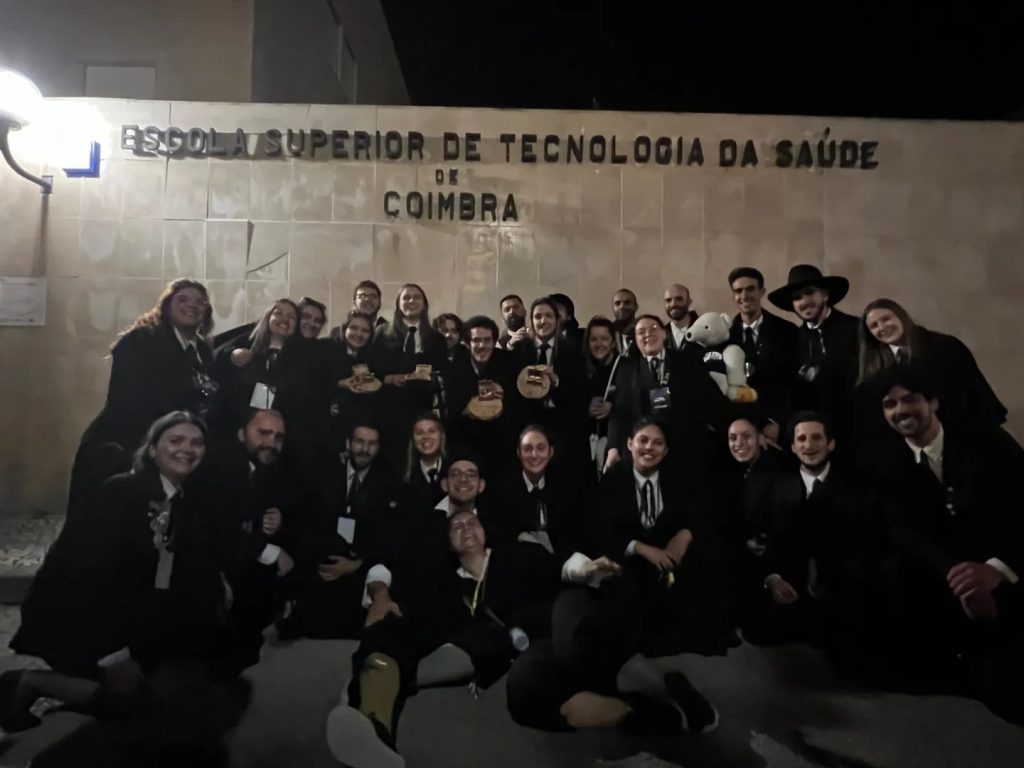  Estudantina Universitária de Viseu arrecada prémios em festivais - Jornal do Centro