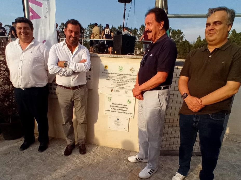  Leões da Beira inauguraram novo campo sintético - Jornal do Centro