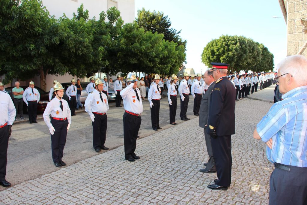  Bombeiros de Vouzela comemoram aniversário este sábado - Jornal do Centro