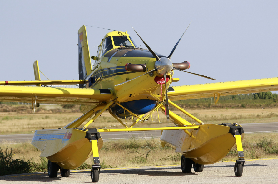  Aviões de Viseu ajudaram no combate ao incêndio em Castro Marim - Jornal do Centro