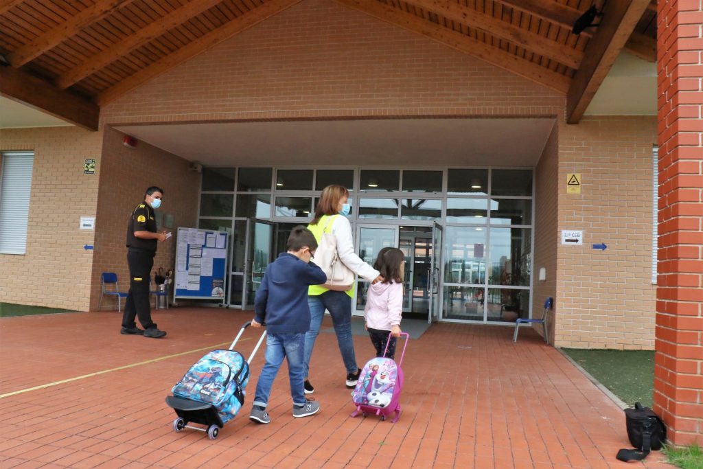  Ranking: “Nenhum aluno fica para trás”, diz diretor de escola de Mortágua