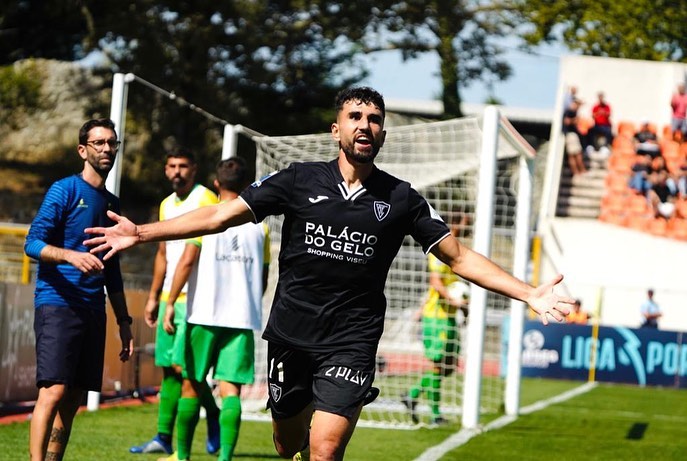  Académico de Viseu conquista primeira vitória na II Liga - Jornal do Centro