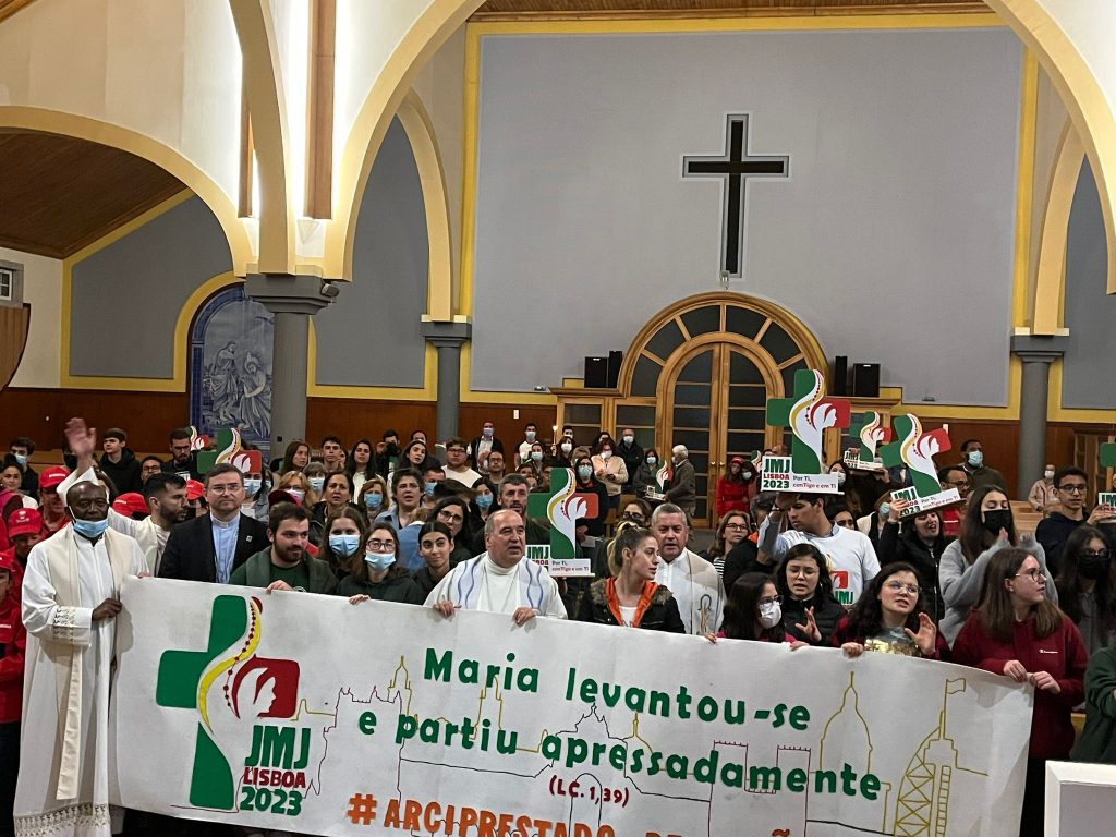  Mais de 500 jovens abrem comemorações das Jornadas Mundiais da Juventude em Oliveira de Frades - Jornal do Centro