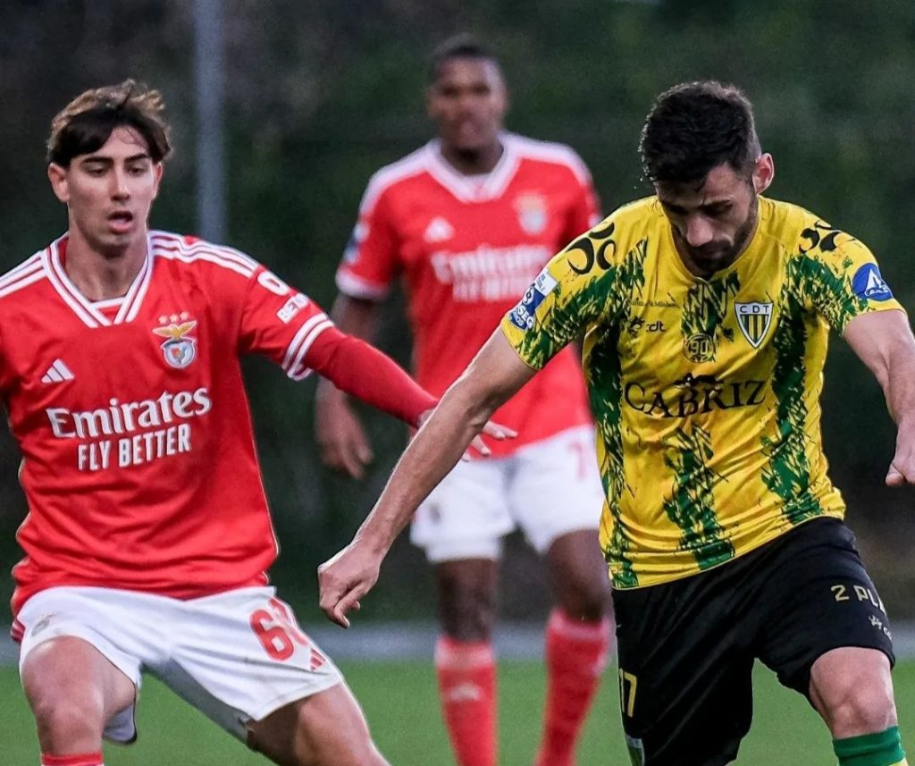  Suspeito do costume: CD Tondela empata jogo a acabar com Roberto mais uma vez em destaque - Jornal do Centro