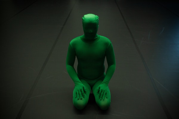  Performance no Teatro Viriato começa em Duchamps e termina na sociedade - Jornal do Centro