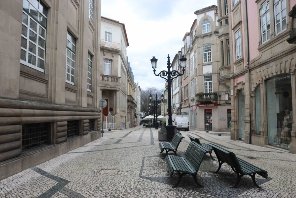  Paz, a rua que já esteve em guerra - Jornal do Centro