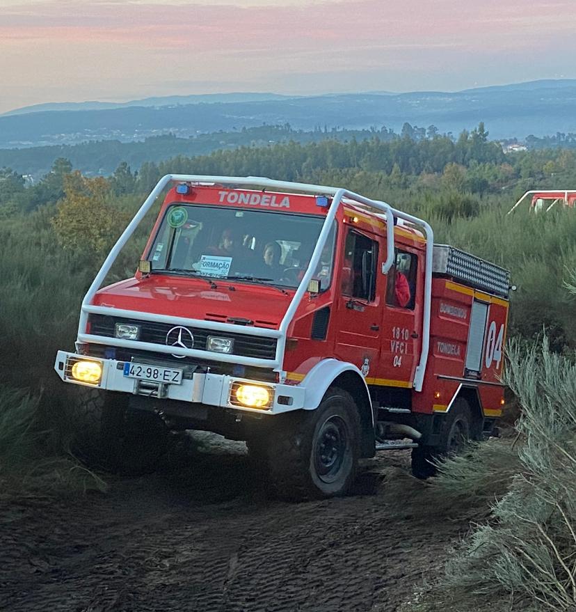  Há 10 anos bombeiros e Portugal choravam primeira morte do incêndio do Caramulo - Jornal do Centro