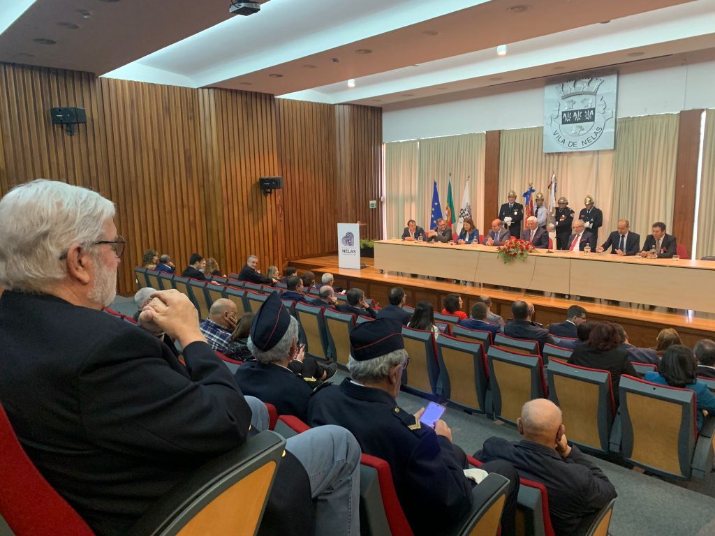  Assembleia Municipal Jovem e arruadas nos 50 anos do 25 de Abril em Nelas - Jornal do Centro