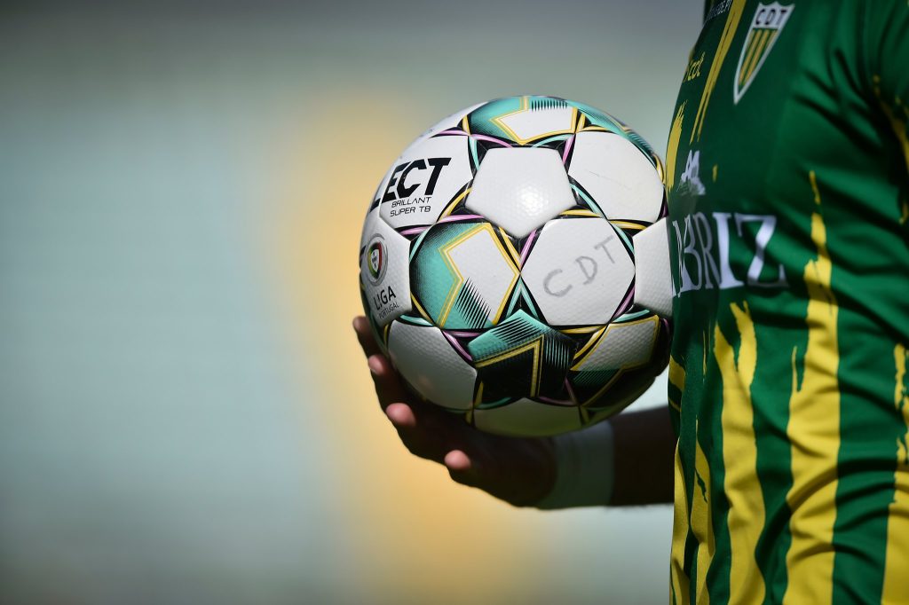  CD Tondela já conhece dia e hora para o jogo da primeira jornada do campeonato - Jornal do Centro