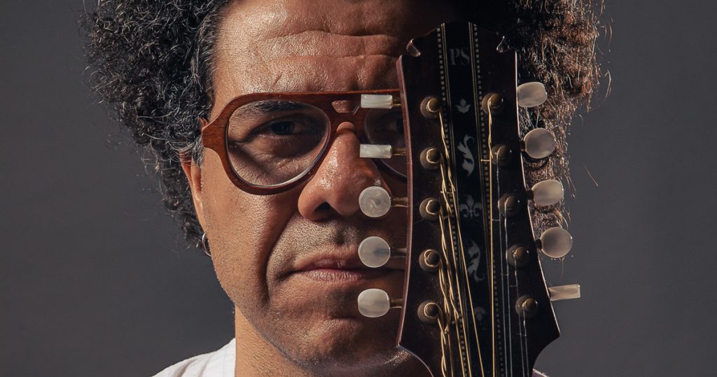  Músico brasileiro Hamilton de Holanda este domingo em Lamego - Jornal do Centro