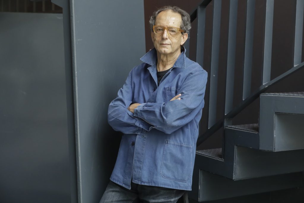  Cenógrafo José Manuel Castanheira expõe em Tondela sobre 50 anos de carreira - Jornal do Centro