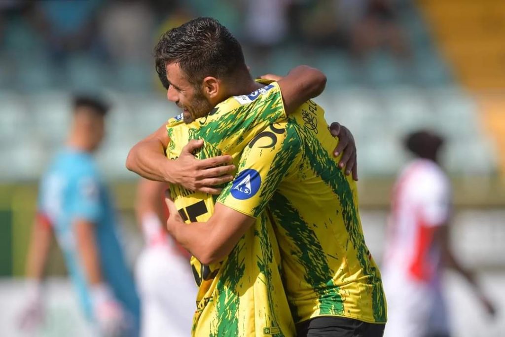  CD Tondela ‘engata’ segunda vitória consecutiva e sobe a sétimo na Segunda Liga - Jornal do Centro