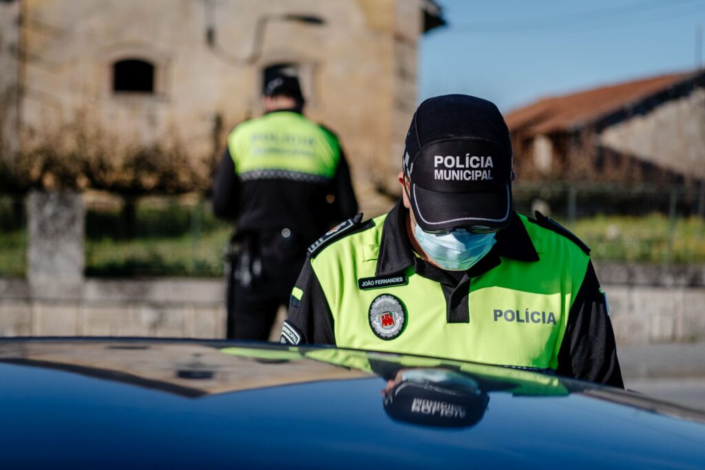  Operação Páscoa com mais de 200 pessoas multadas - Jornal do Centro