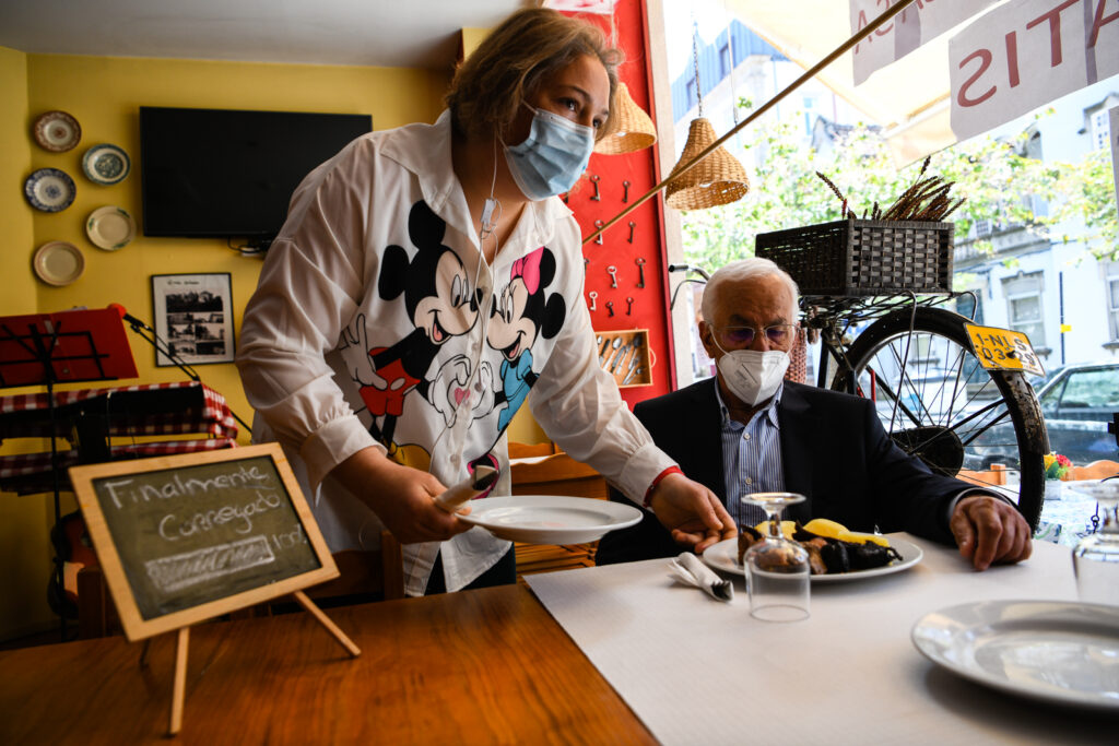  Mais apoios e mais testes para restaurantes e hóteis, pede AHRESP - Jornal do Centro