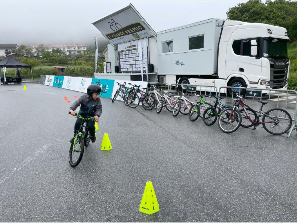  Comboio de Bicicletas vai levar crianças até à escola