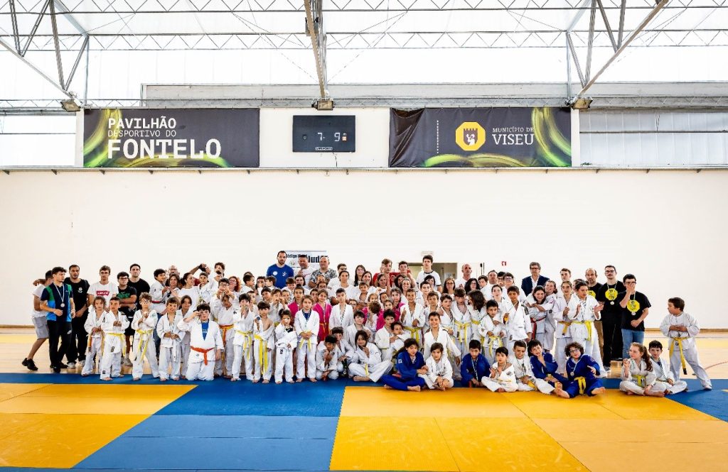  Judo: Dínamo Clube Estação destaca-se em Torneio Infantil
