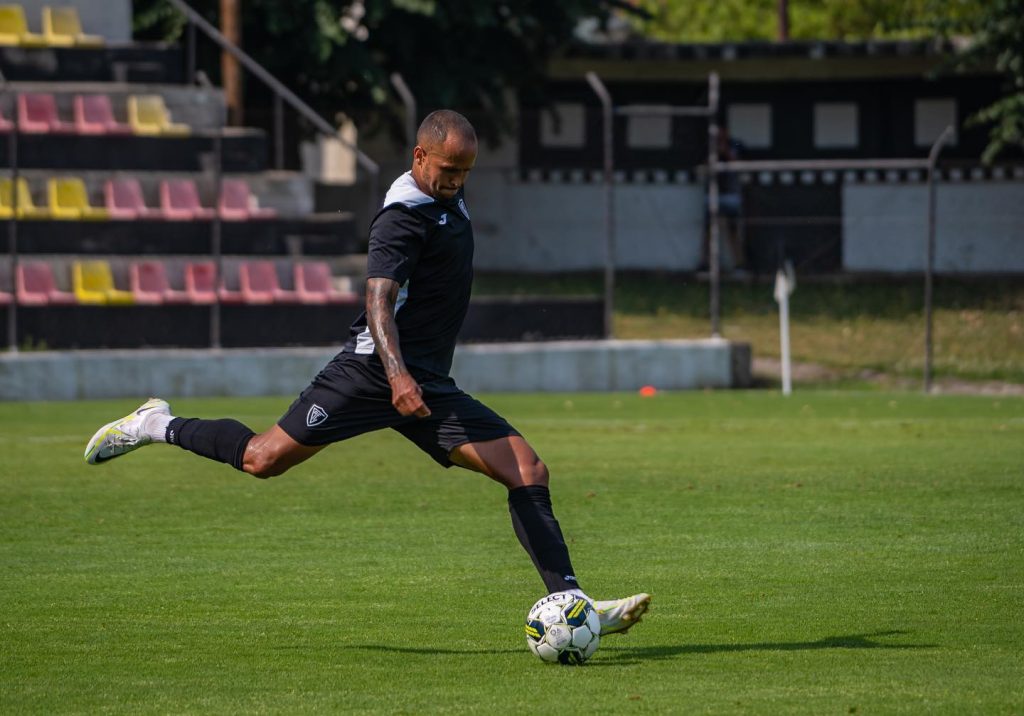  Taça da Liga: Académico ruma a Famalicão para desafiar a história - Jornal do Centro