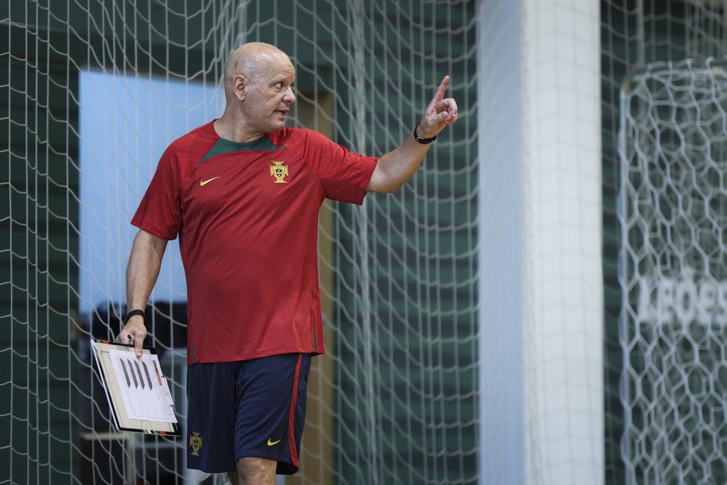  Futsal: ”Queremos terminar o estágio com seis pontos”, diz seleccionador nacional - Jornal do Centro