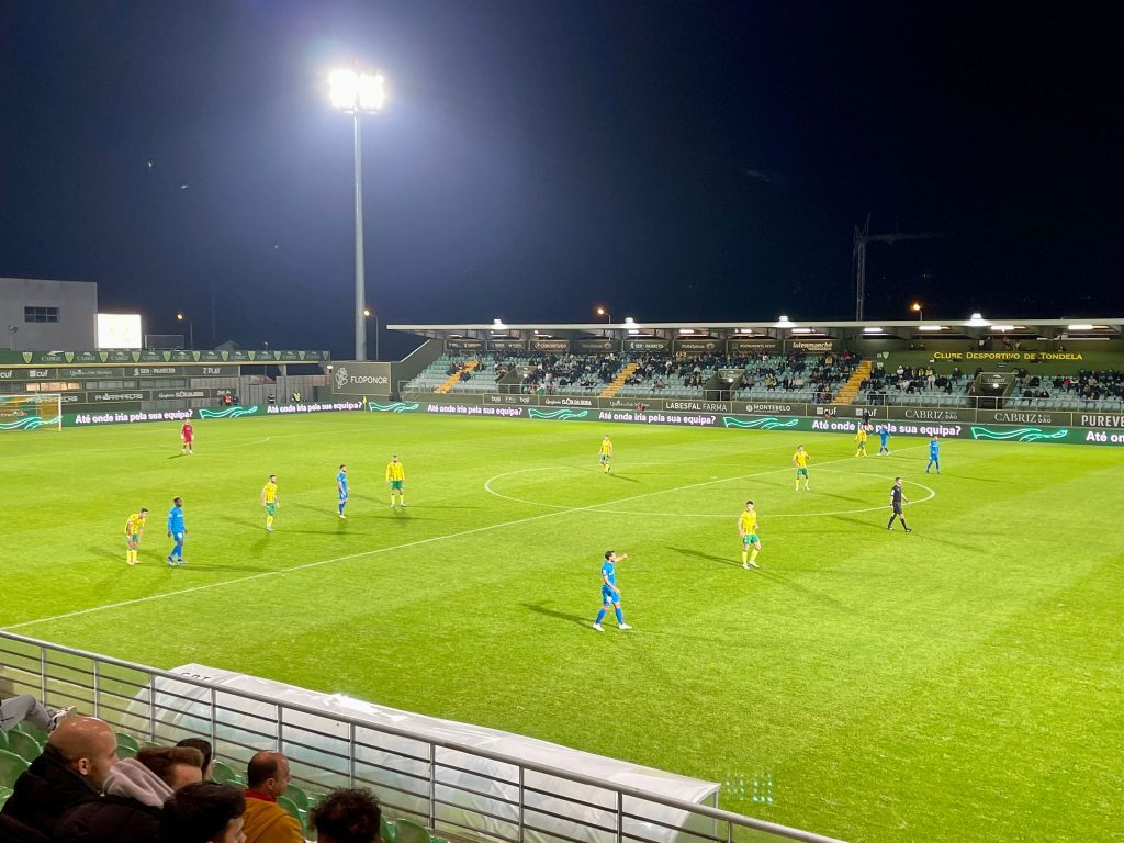  Tondela e Estoril Praia empatam sem golos na Taça da Liga - Jornal do Centro