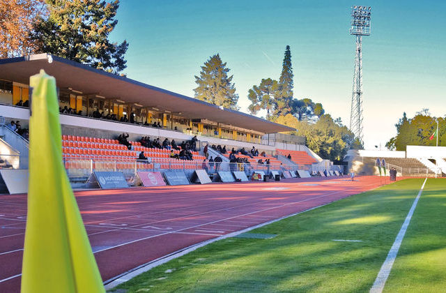  Governo avalia regresso do público aos estádios depois de 27 de julho - Jornal do Centro