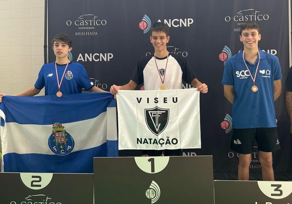  Nadador do Académico de Viseu é campeão zonal