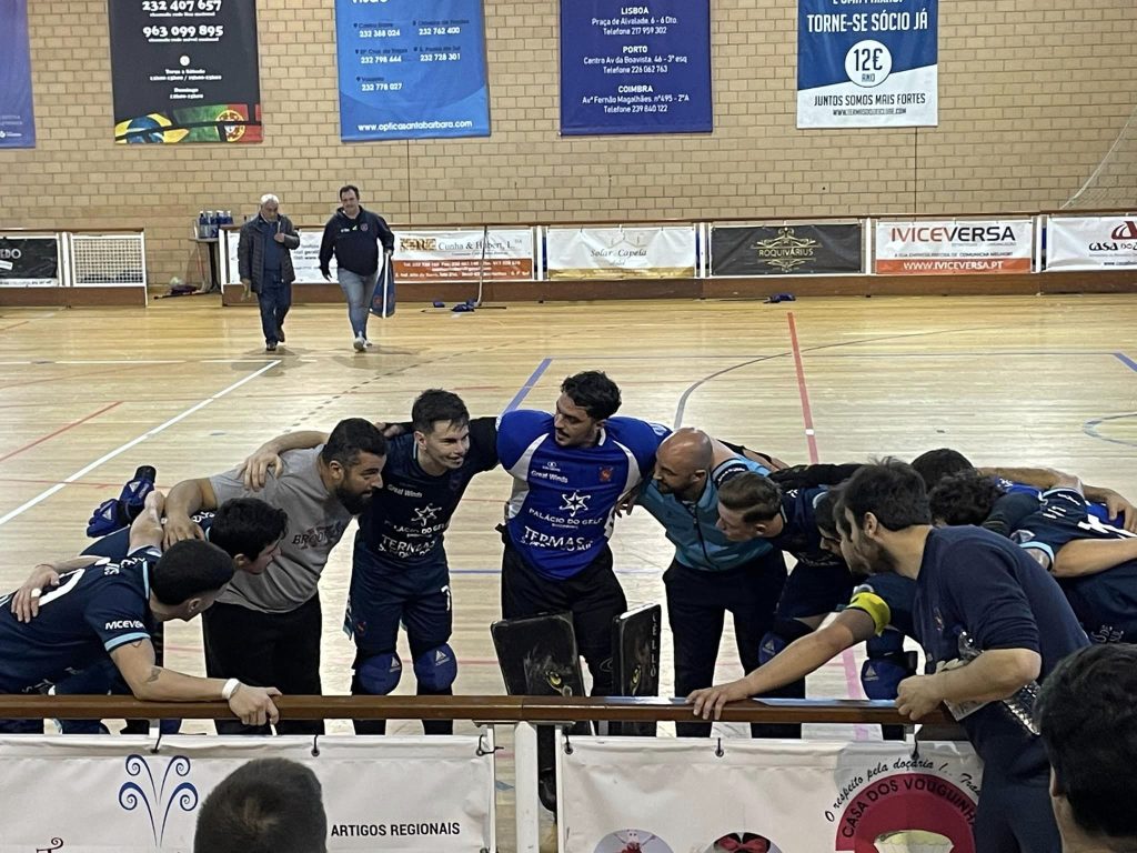  Termas Óquei Club e vence Paço de Rei em jogo marcado por despedidas - Jornal do Centro