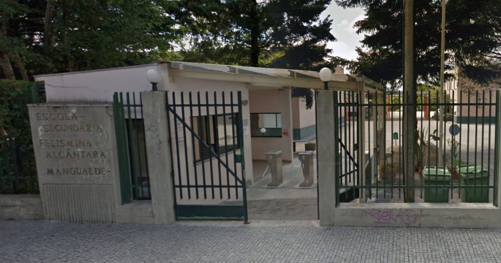  Aluna da Secundária de Mangualde distinguida em concurso de cidadania - Jornal do Centro
