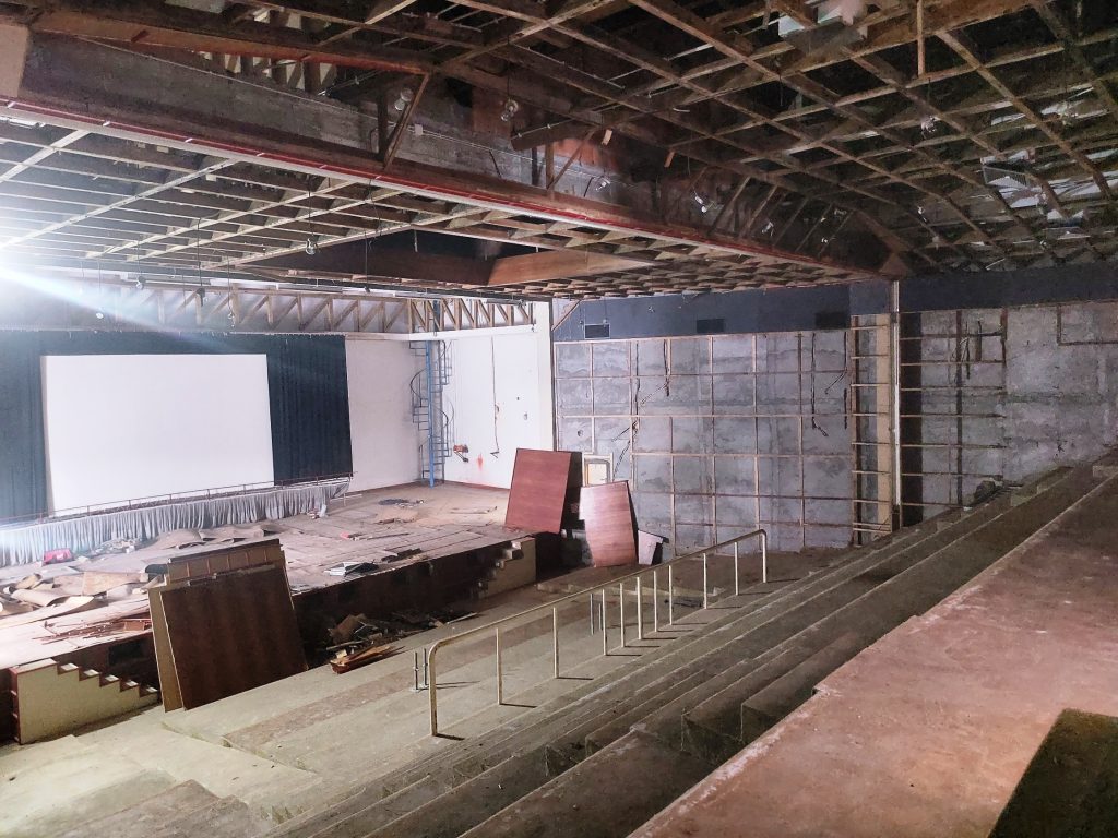  Cineteatro de Oliveira de Frades requalificado em 1 milhão de euros - Jornal do Centro