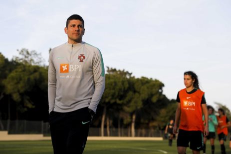  Futebol feminino: Seleção nacional, treinada por Francisco Neto, vence Noruega - Jornal do Centro
