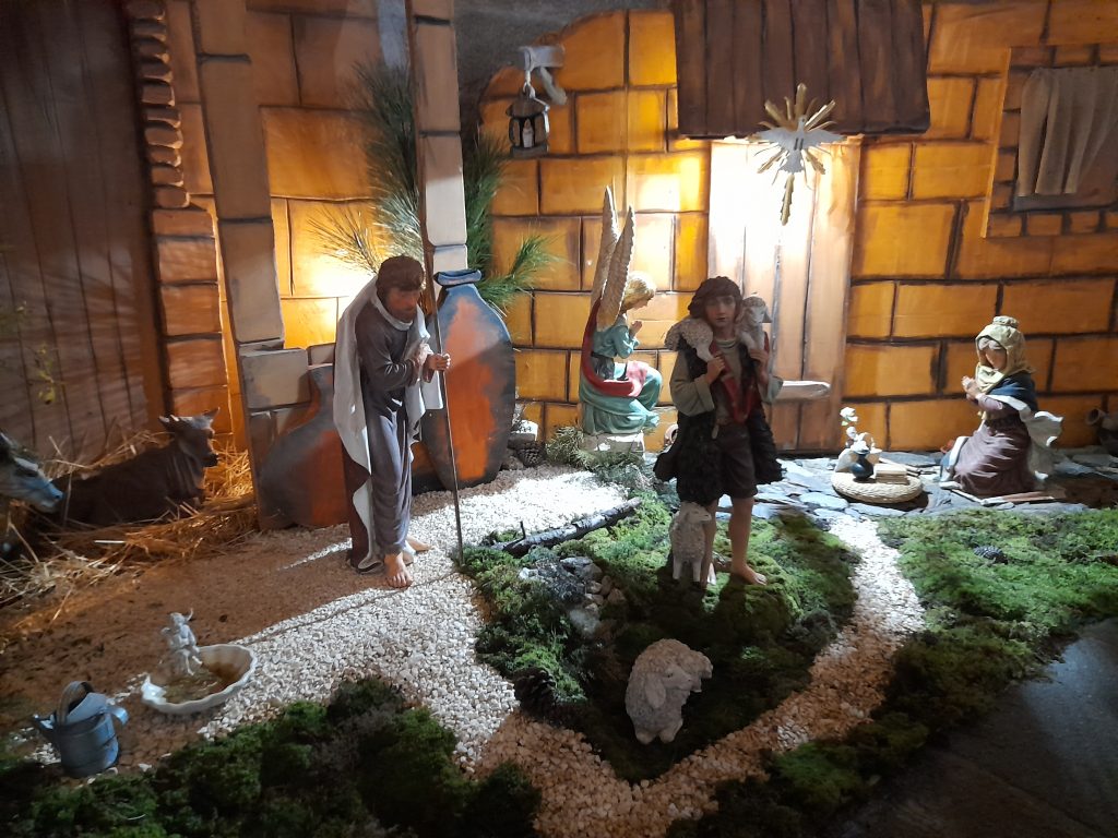  Figuras do presépio da Sé de Viseu chegam até ao Dia de Reis - Jornal do Centro