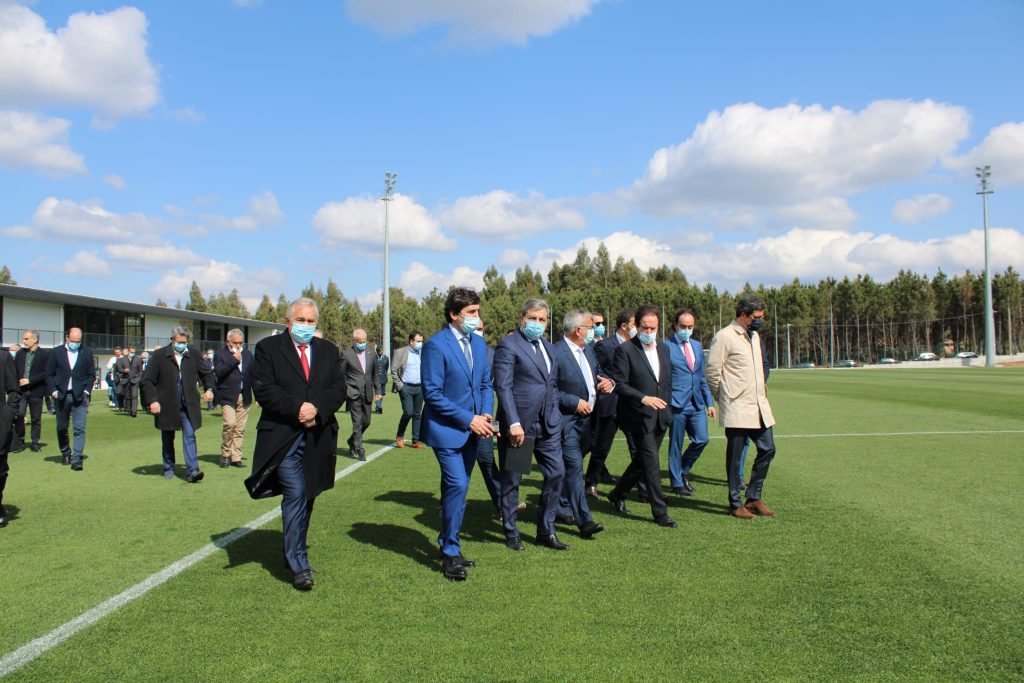  Academia de Futebol de Viseu isenta de impostos municipais, garante Ruas - Jornal do Centro