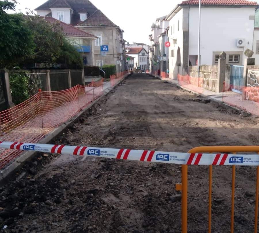  São Pedro do Sul: Obras cortam trânsito na Rua Serpa Pinto - Jornal do Centro