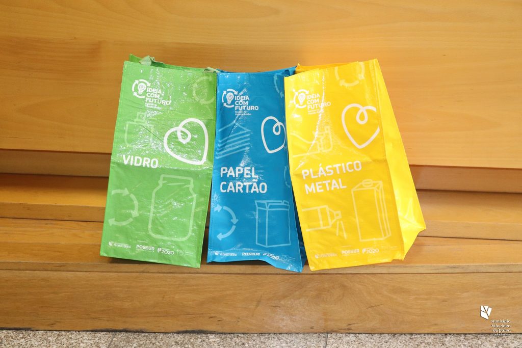  Planalto Beirão já começou a distribuir mini-ecopontos em Sátão e V. N. Paiva - Jornal do Centro