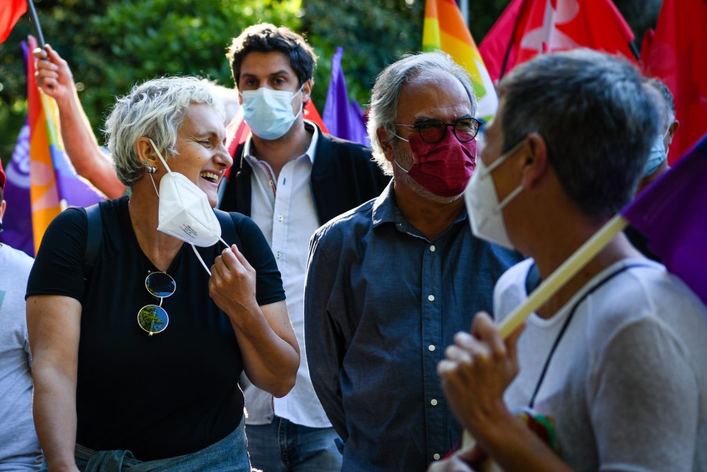  Candidata do Bloco de Esquerda admite eleição difícil no domingo e apela ao voto - Jornal do Centro