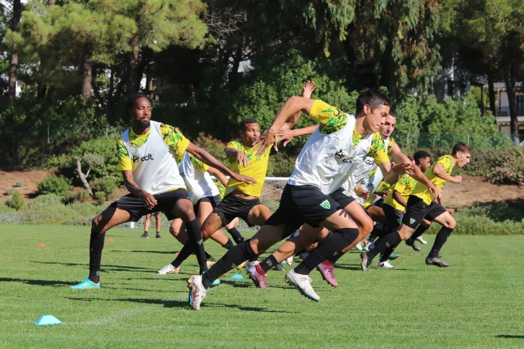  Taça de Portugal: Tozé Marreco adverte que “jogadores estão alertados para tudo” para o embate contra o 1º Dezembro - Jornal do Centro