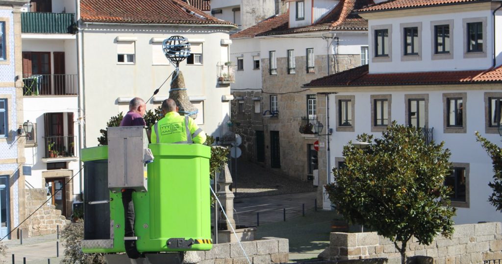  Santa Comba Dão recebe mercadinho de Natal - Jornal do Centro