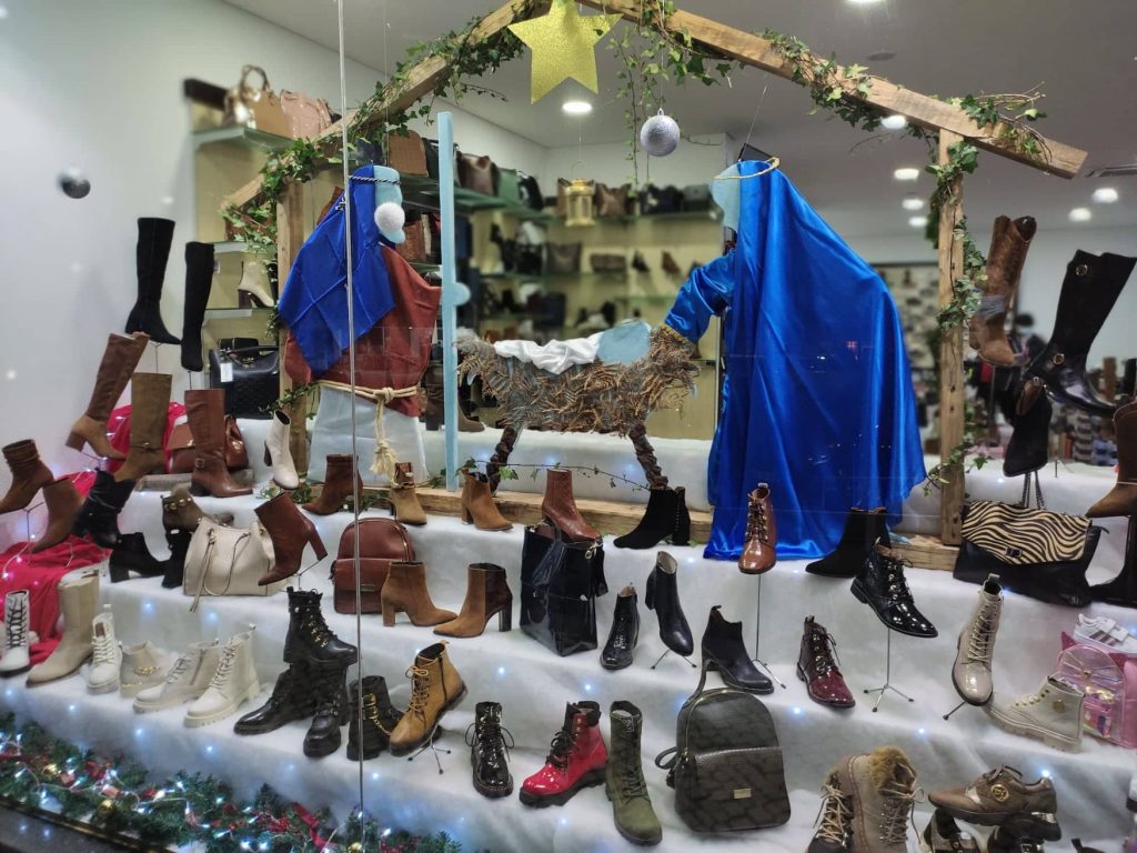  Sátão organiza concurso de montras de Natal - Jornal do Centro