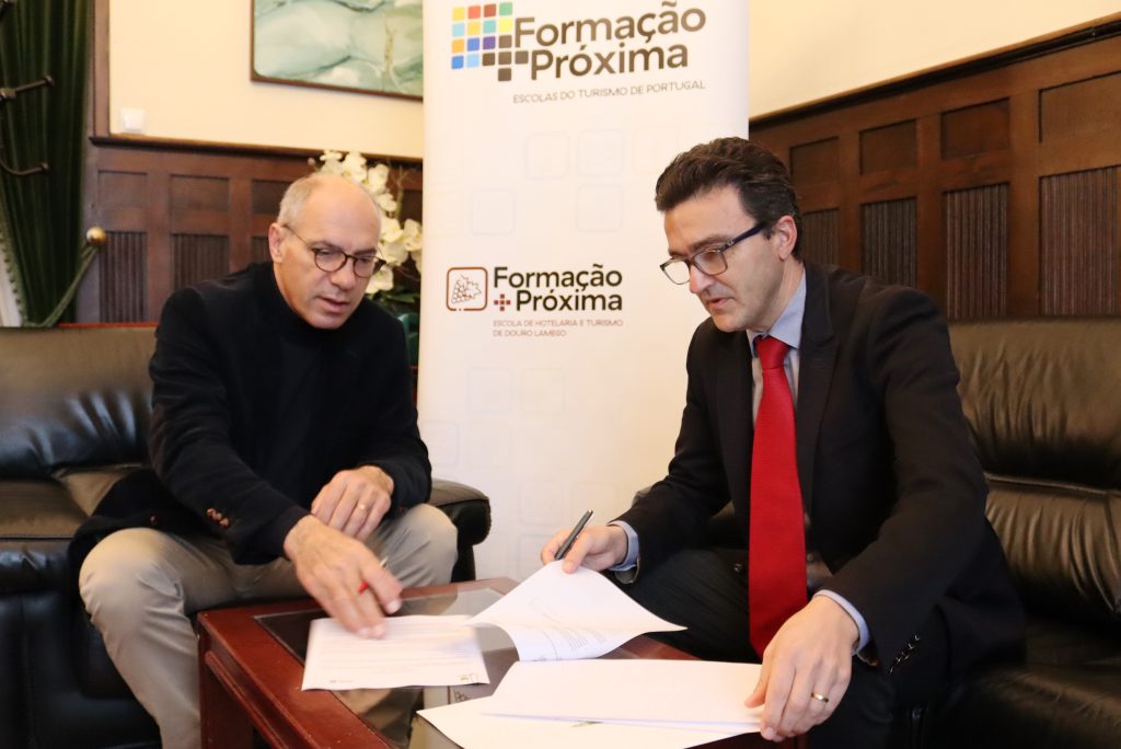  Lamego com programa de formação para empresários e profissionais do setor turístico - Jornal do Centro
