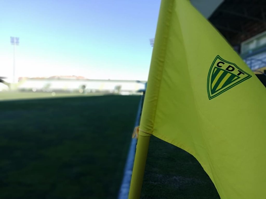  Treinador pediu e CD Tondela trouxe os três golos e os três pontos - Jornal do Centro