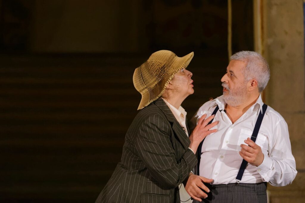  Grupo Off comemora Dia Mundial do Teatro com duas peças - Jornal do Centro